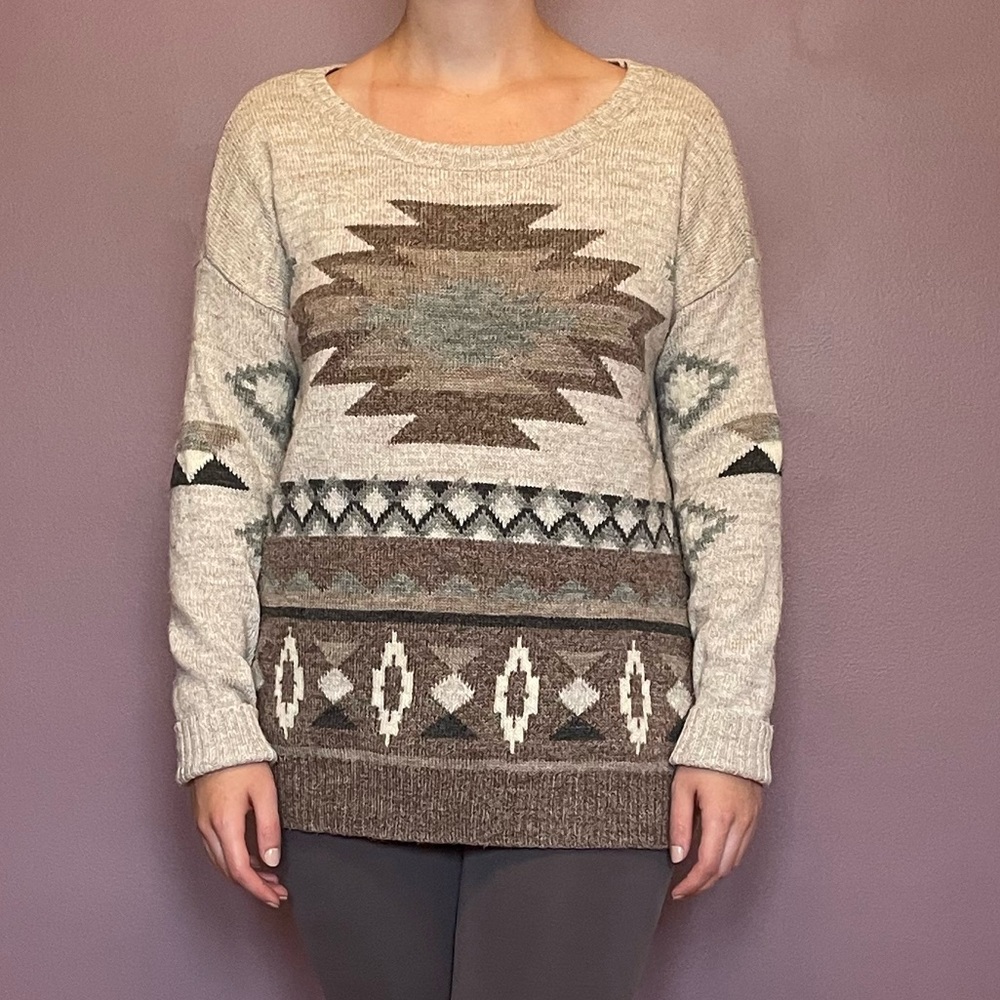 American Eagle Knit Sweater